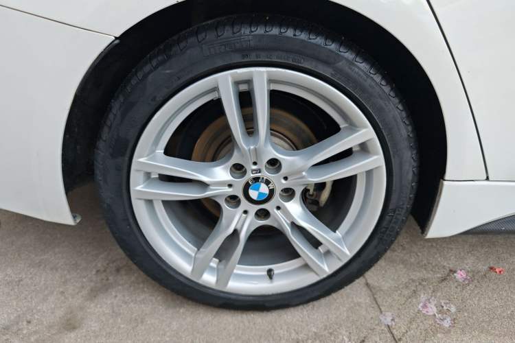 Used BMW 3 Series 2018 320i M Sport Package
