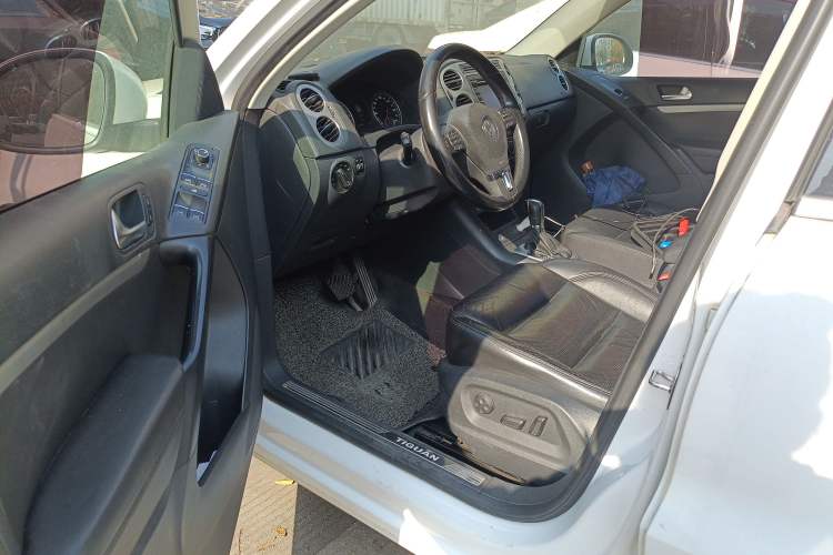 Used Volkswagen Tiguan 2015 1.8TSI Automatic Two-Wheel Drive Luxury Model