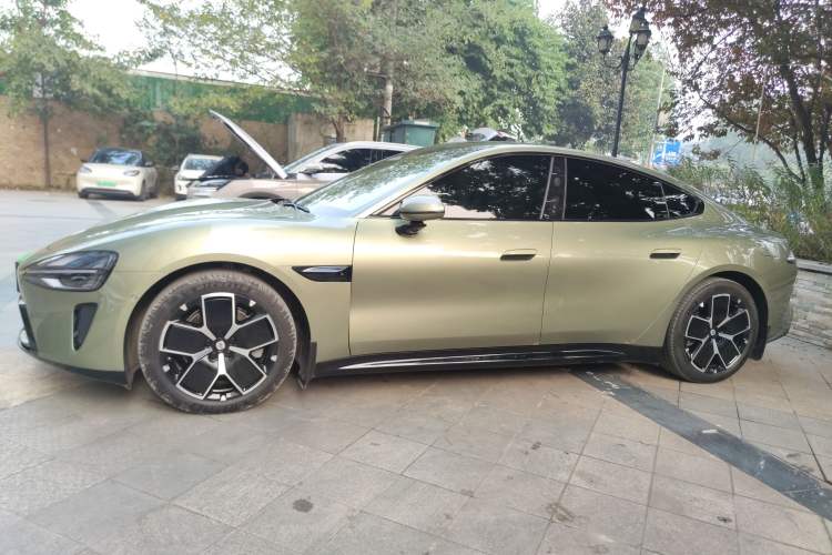 Used  SU7 2024 Rear-Drive Long-Range Intelligent Driving Version
