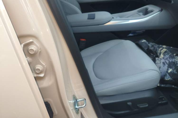 Used XPeng MONA M03 2024 620 with Ultra-Long Range
