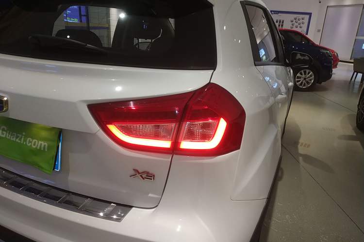 Used Geely Auto Vision X3 2017 1.5L Automatic Prestige Model
