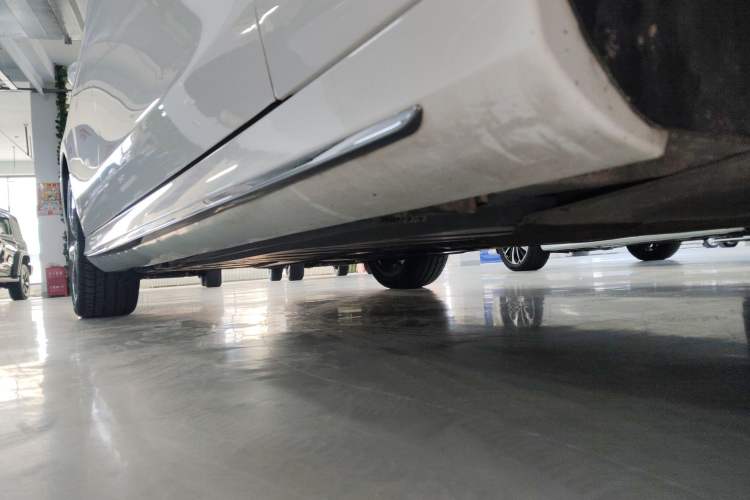 Used Mercedes-Benz E-Class 2019 E 300 L Sport Luxury Edition