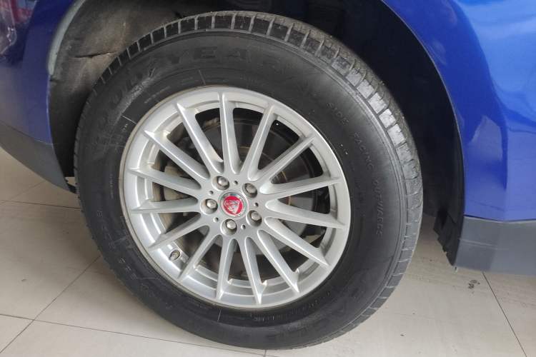 Used Jaguar F-PACE 2018 2.0T Four-Wheel Drive Urban Luxury Edition
