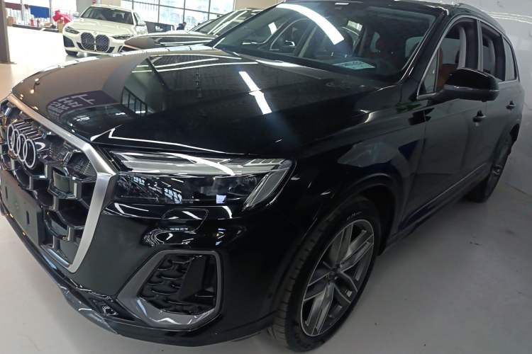 Used Audi Q7 2024 45 TFSI quattro S line Sport Edition
