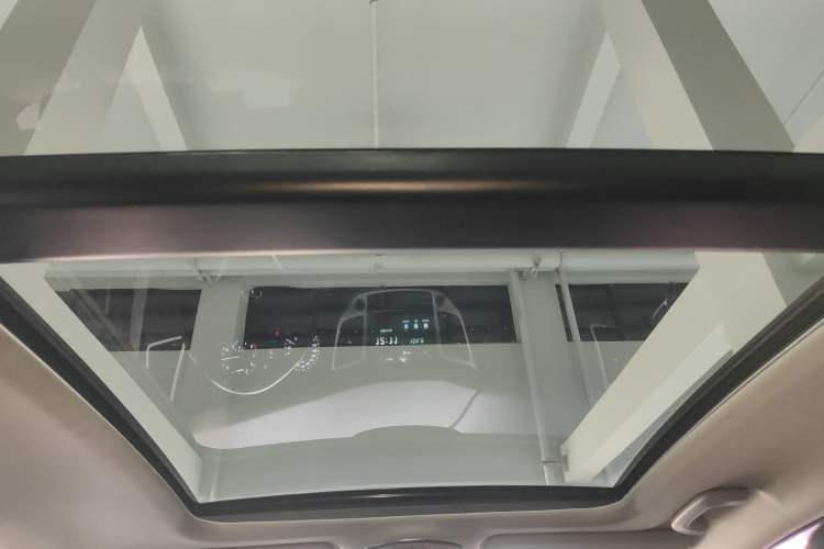 Used Hyundai Tucson 2018 1.6T Dual-Clutch Two-Wheel Drive 15th Anniversary Special Edition