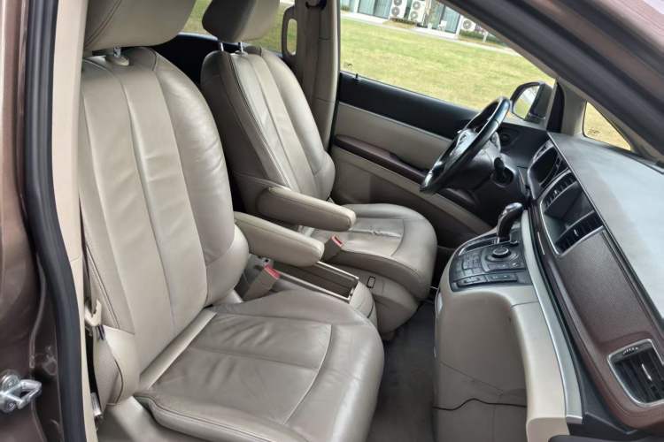 Used Buick GL8 2018 28T Luxury Model China VI Standard
