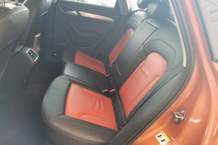 Used Audi Q3 2016 40 TFSI quattro all-wheel drive style model