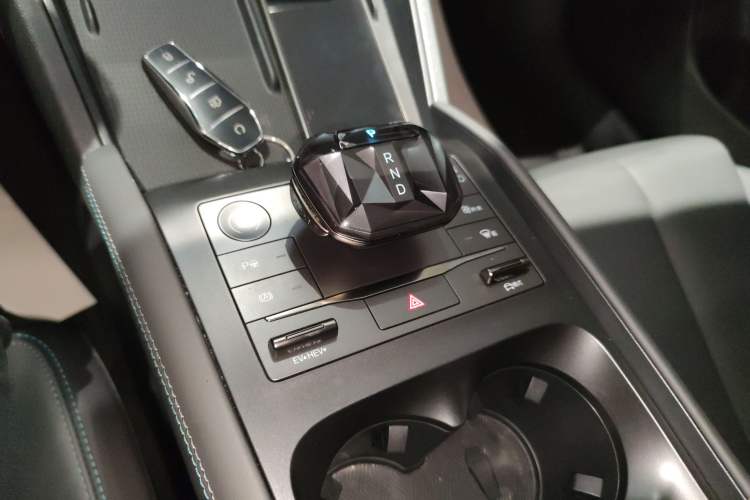 Used BYD Qin L 2025 DM-i Smart Drive 80KM Leading Model