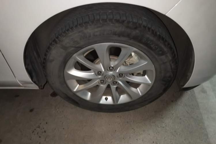 Used Buick GL8 2018 ES 28T Premium Model China VI Standard
