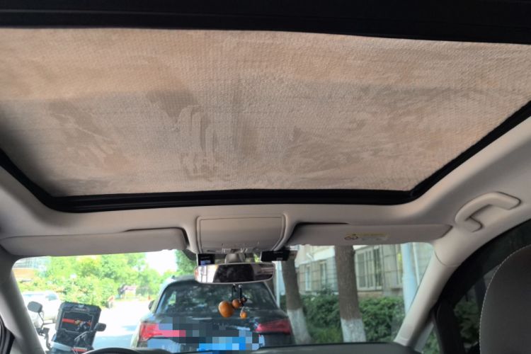 Used Volkswagen Touran 2016 Volkswagen Touran L 280TSI DSG Luxury Edition
