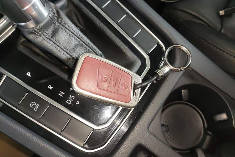 Used Volkswagen Magotan 2019 330TSI DSG Leading Edition China V Standard
