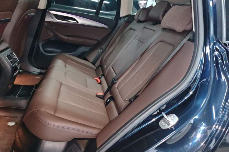 Used BMW iX3 2022 Leading Type
