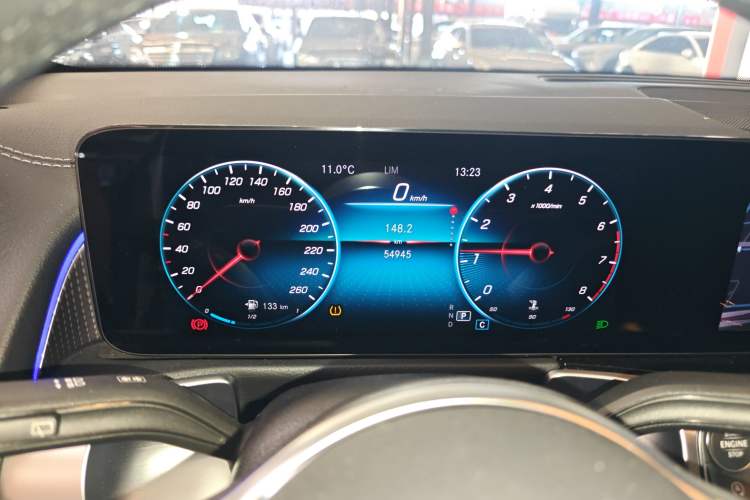 Used Mercedes-Benz GLB 2022 Updated GLB 200 Fashion Edition
