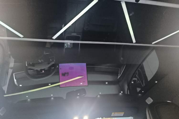 Used ONVO L60 2024 60 kWh Rear-Drive Version