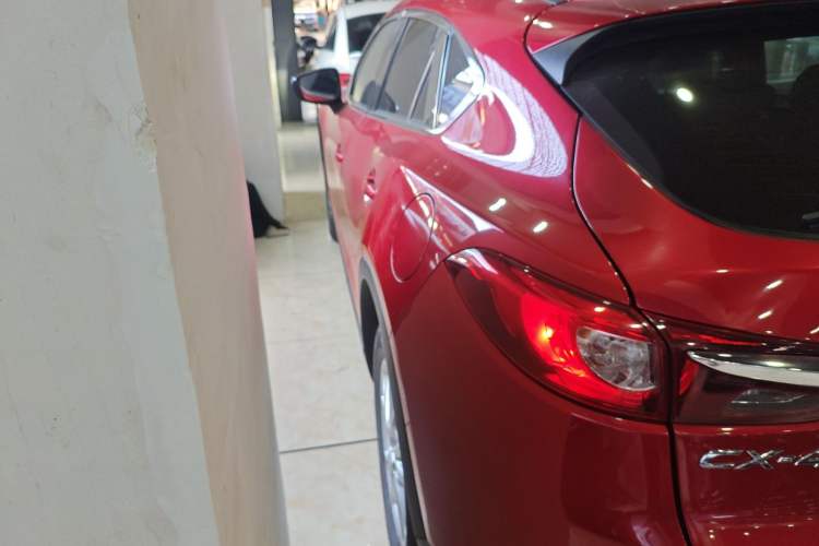 Used Mazda CX-4 2018 2.0L Automatic Two-Wheel Drive Blue Sky Dynamic Version China V Standard
