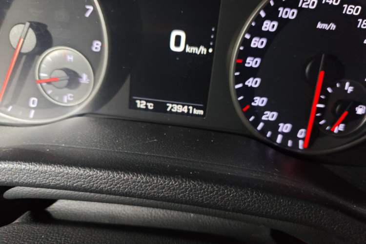 Used Hyundai Elantra 2016 1.4T Dual-Clutch Xuan Dong · Dynamic Version
