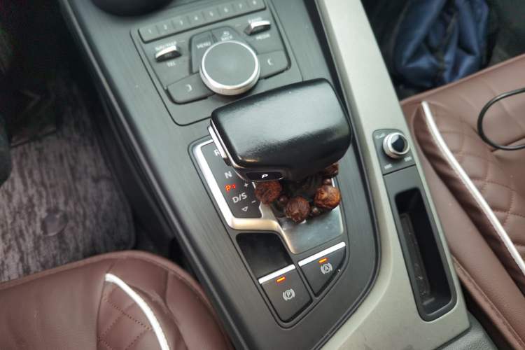 Used Audi A4L 2019 40 TFSI Ambition China VI