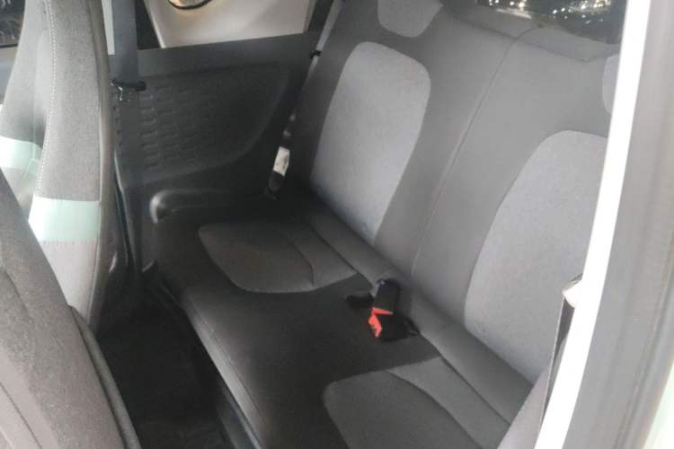 Used Wuling Hongguang MINIEV 2021 Macaron Premium Model – Lithium Iron Phosphate
