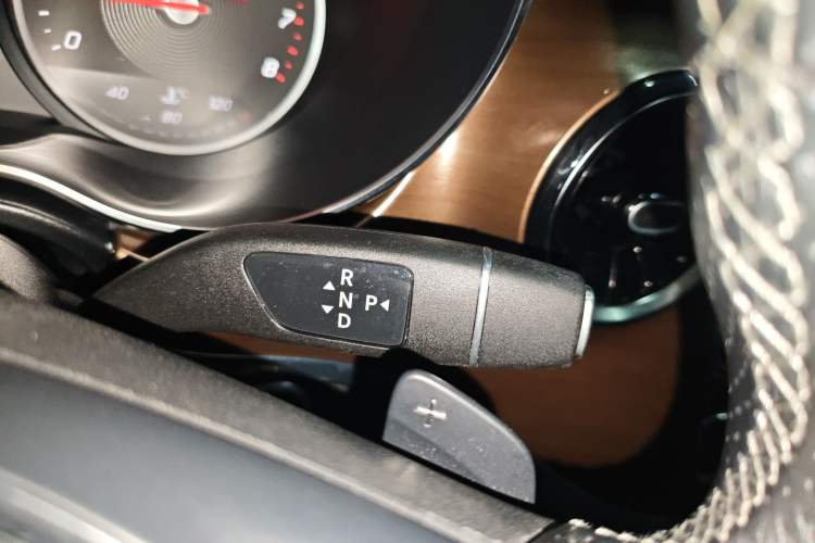 Used Mercedes-Benz V-Class 2021 V 260 Prestige Edition