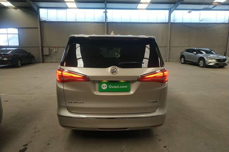 Used Buick GL8 2018 ES 28T Flagship Model China VI Standard
