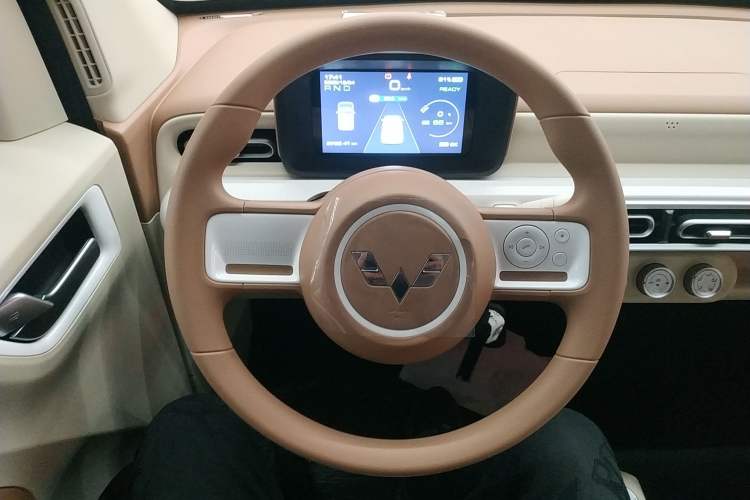 Used Wuling Hongguang MINIEV 2024 3rd Generation 215km Youth Edition