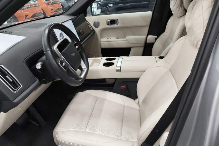 Used Li Auto L9 2024 Ultra Model
