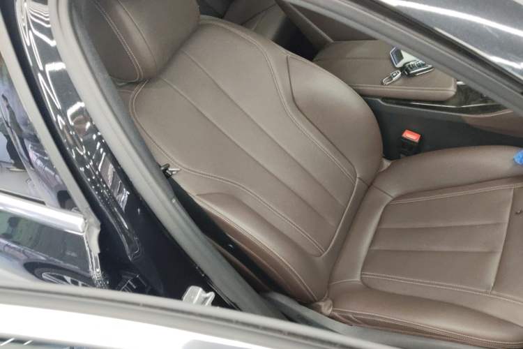 Used BMW 5 Series 2019 Restyled 525Li M Sport Package