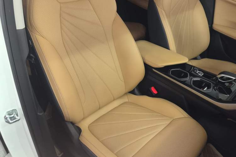 Used Geely Auto FX11 2023 1.5TD DCT Prestige Edition