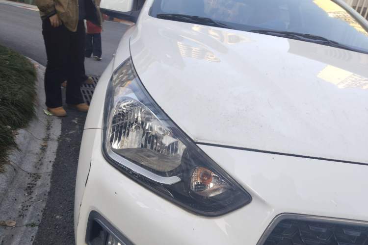 Used Hyundai Verna (older generation) 2017 1.4L Manual Huancailian Connected Version China V Standard