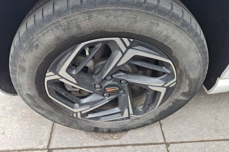 Used Hongqi HS3 2023 1.5T Two-Wheel Drive Shanwei Edition