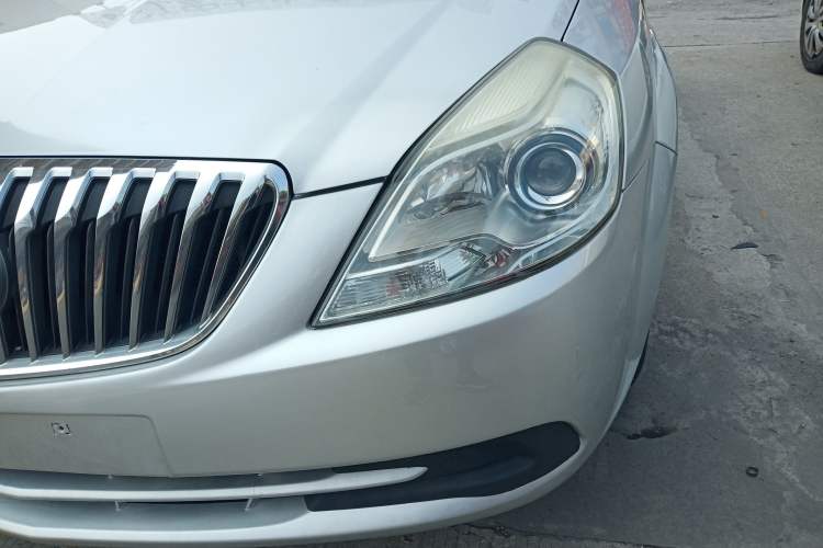 Used Buick Excelle 2015 1.5L Manual Classic Trim
