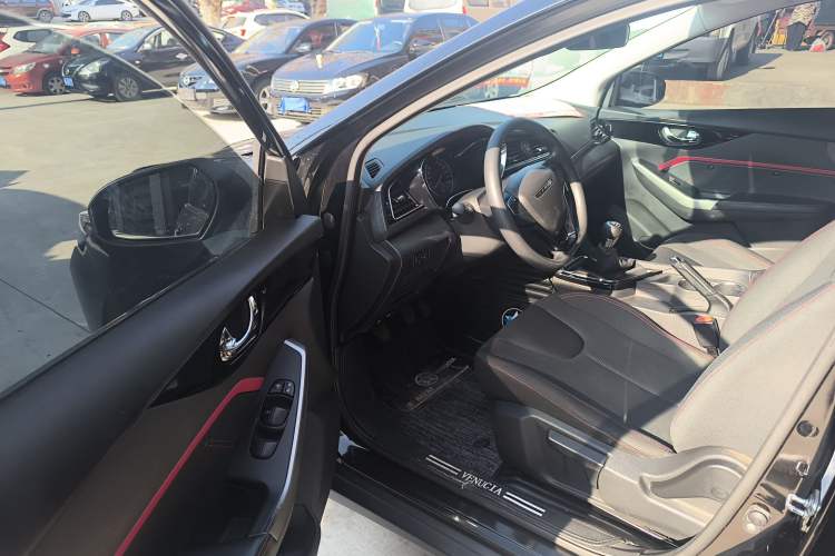Used Venucia D60 2018 1.6L Manual Comfort Edition
