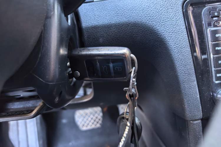 Used Volkswagen Bora 2013 1.6L Automatic Fashion Model
