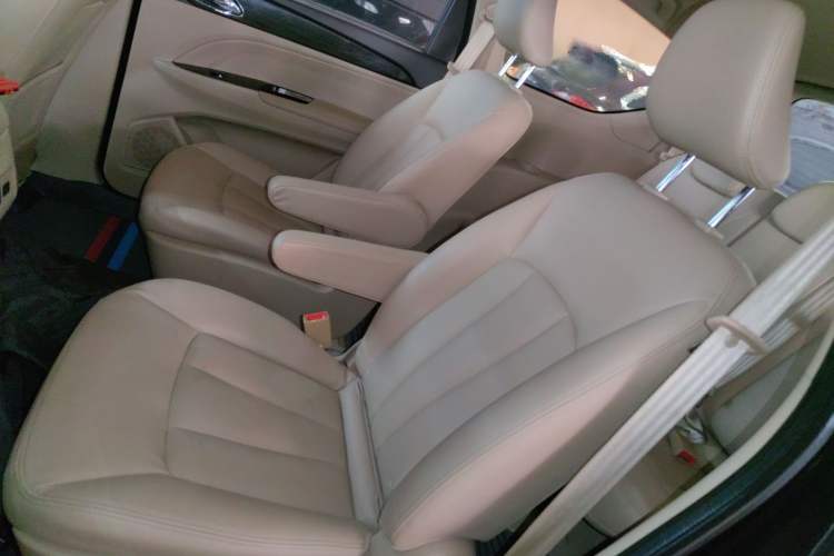 Used Baojun 730 2016 1.5T Manual Luxury Edition 7 Seats
