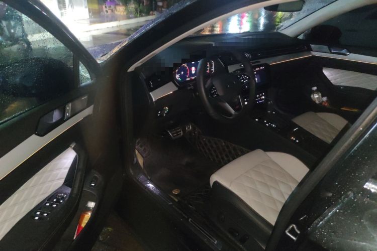 Used Volkswagen Magotan 2023 2 Million Units Commemorative Edition 330TSI DSG Luxury Version
