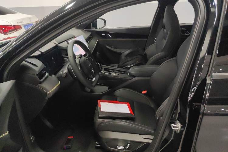 Used Lynk & Co 03 2023 1.5TD DCT JingPlus