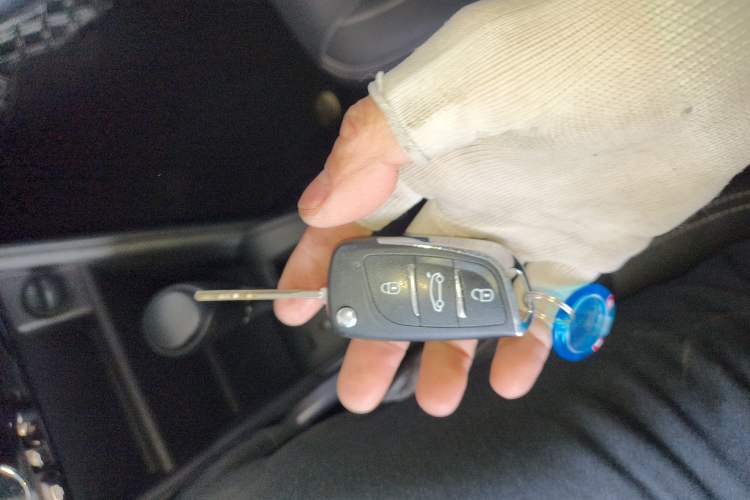 Used Toyota YARiS L 2016 Revised 1.5E CVT Charming Edition
