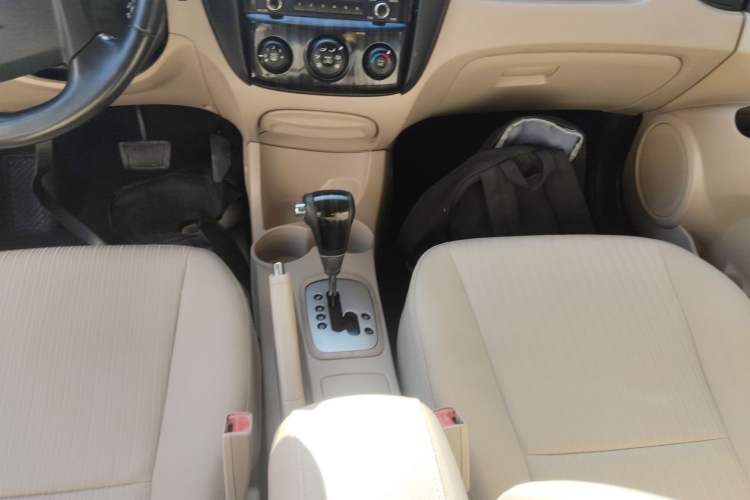 Used Kia Sportage 2013 2.0L Automatic Two-Wheel Drive GL Trim
