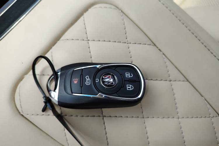 Used Buick GL8 2022 ES Landtrek 653T Comfort Edition
