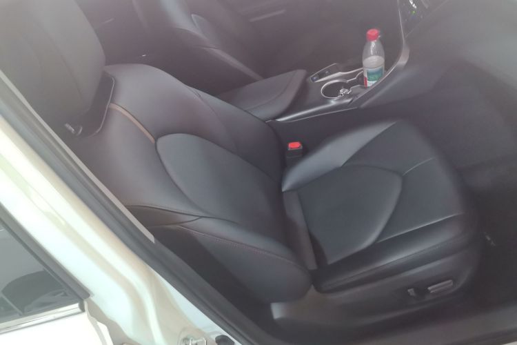 Used Toyota Camry 2021 2.0G Luxury Edition