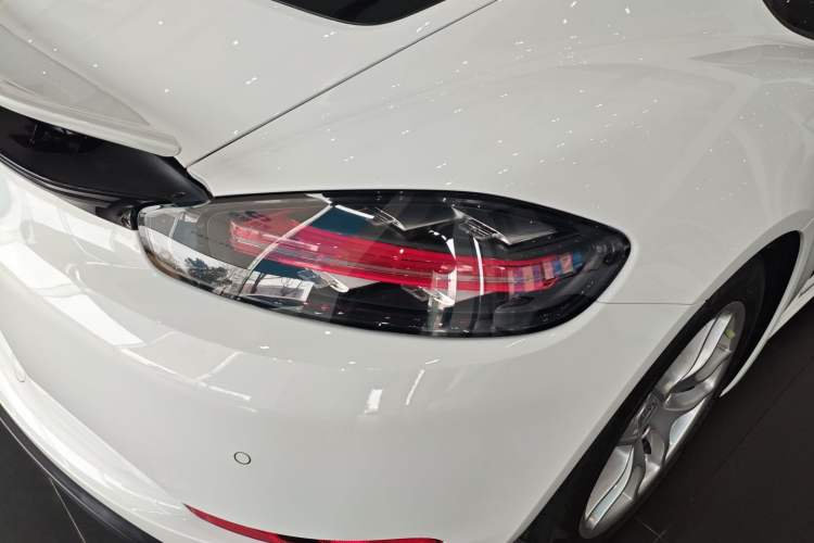 Used Porsche 718 2020 Cayman 2.0T