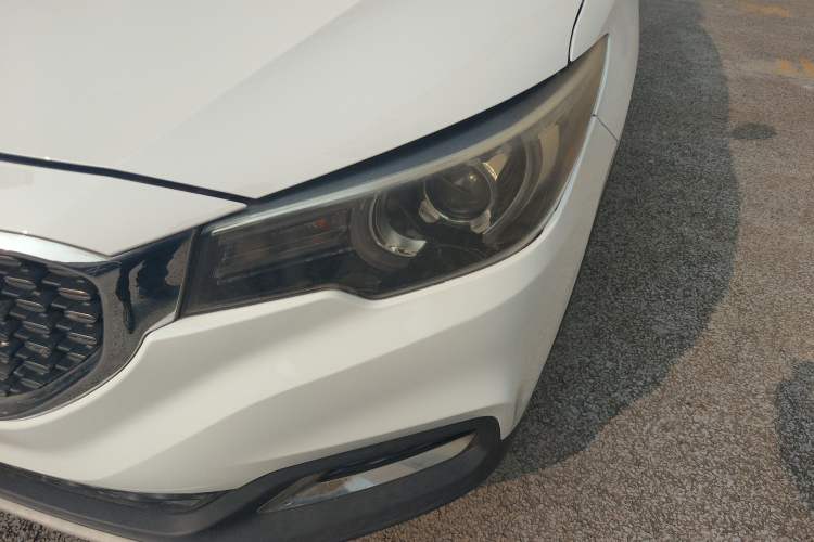 Used MG ZS 2018 1.5L Manual Fashion Edition China V-standard
