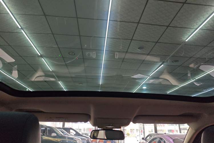 Used Land Rover Range Rover Evoque 2015 2.0T Five-Door Zhiyao Edition
