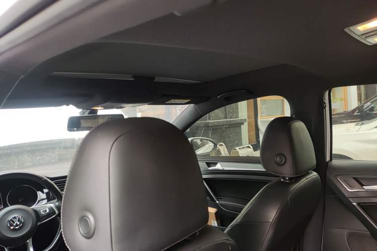 Used Volkswagen Golf 2019 280TSI DSG R-Line Model China V Standard
