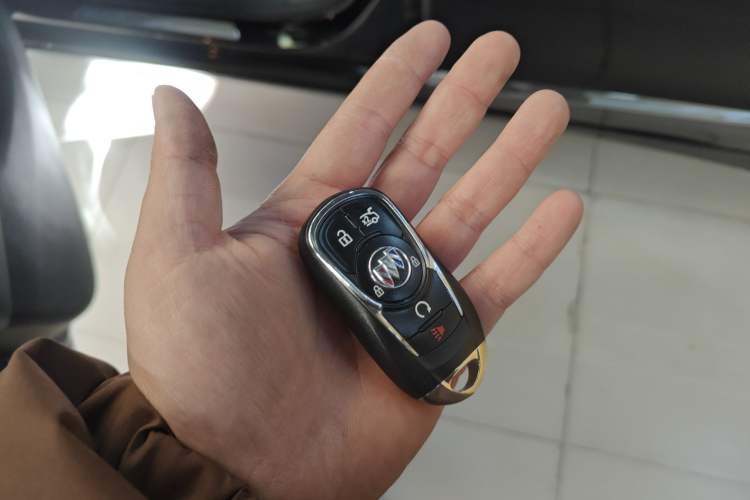 Used Buick LaCrosse 2021 552T Luxury Version
