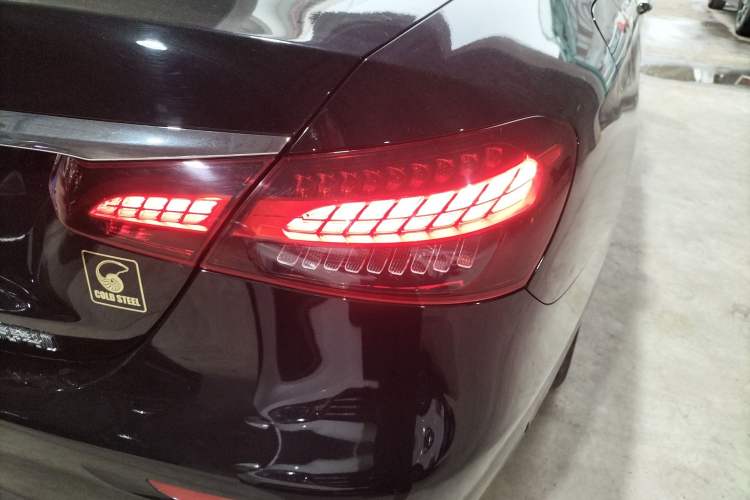 Used Mercedes-Benz E-Class 2023 Updated E 300 L Fashion Edition
