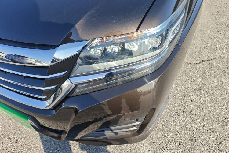 Used Honda Elysion 2016 2.4L Supreme Edition
