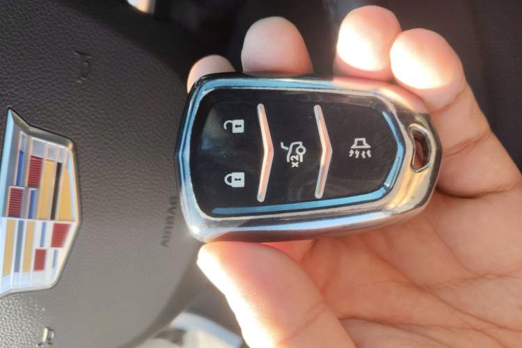 Used Cadillac XT4 2021 28T Two-Wheel Drive Leading Version
