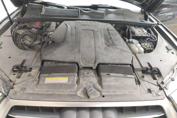 Used Audi Q7 2016 40 TFSI Comfort Model