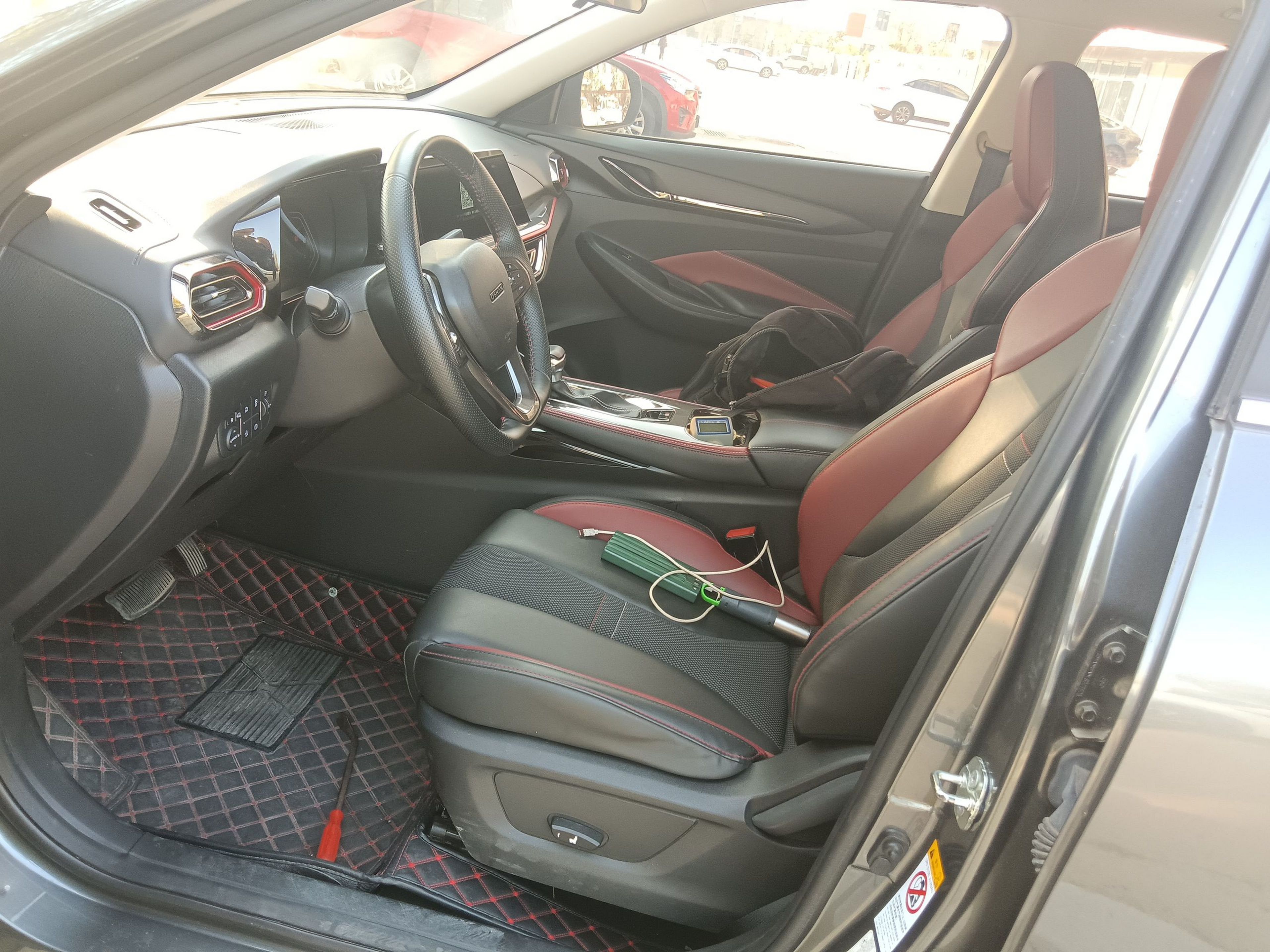 Переднее сиденье в автомобиле